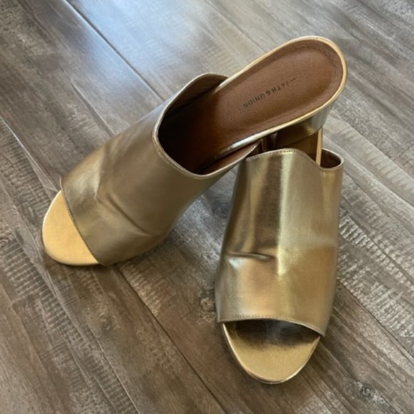14th & Union Shoes - 14th & Union Gold Mule Heel Size 9